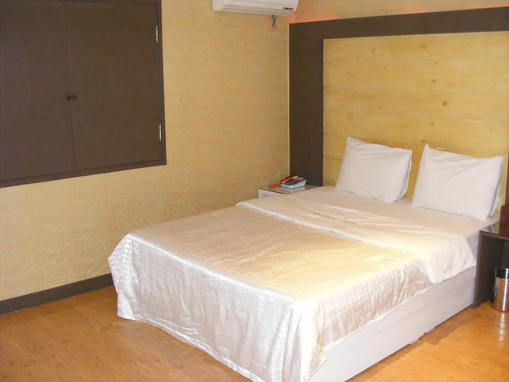 Sky Hotel Jongno Soul