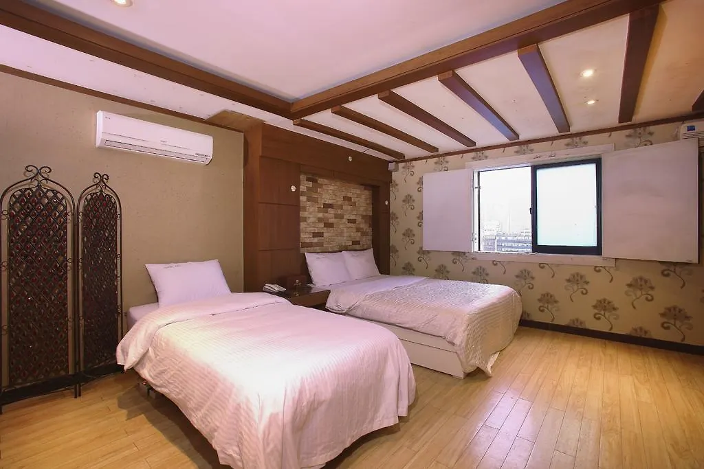 Sky Hotel Jongno Soul 2*,  Jižní Korea