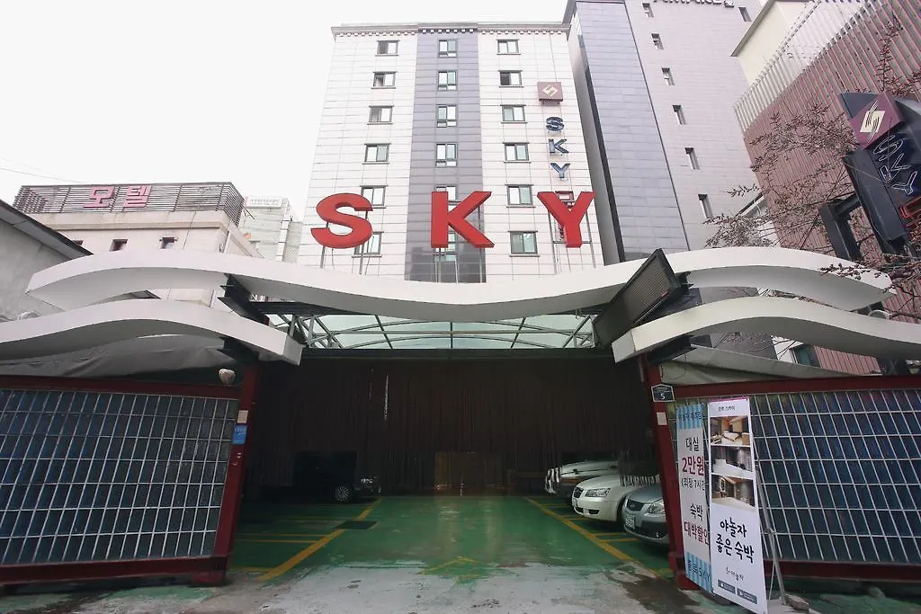 Sky Hotel Jongno location